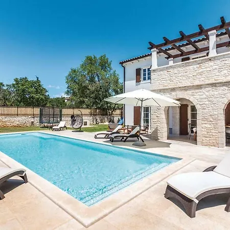 Vila San Kirin Magnolia *